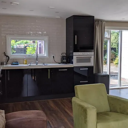 Chalet Op De Veluwe # Kastanje Apartment *